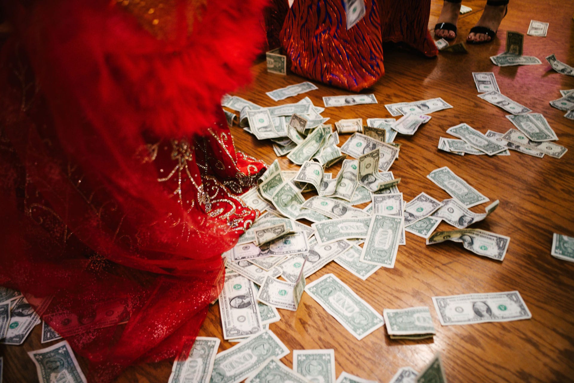 Can a Wedding Planner Save You Money?